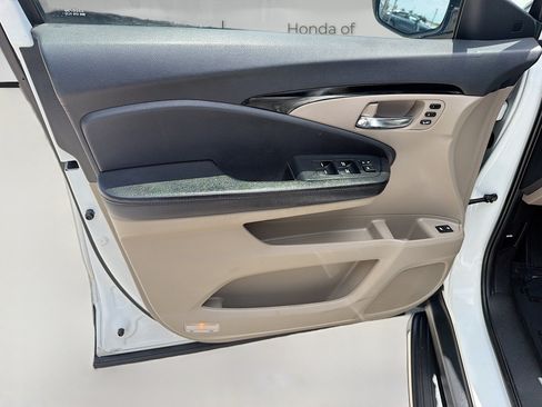 Used 2021 Honda Pilot Touring image 20