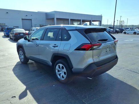 Used 2024 Toyota RAV4 LE image 5