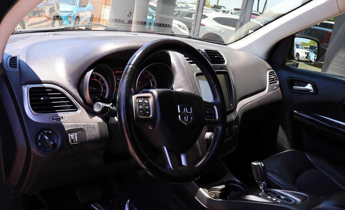 Used 2020 Dodge Journey Crossroad FWD image 39