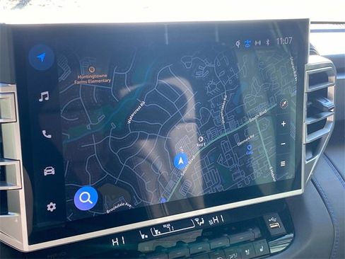 Used 2025 Toyota Sequoia Platinum image 27