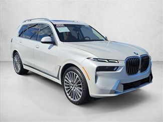 Certified 2023 BMW X7 xDrive40i w/ Premium Package video 3
