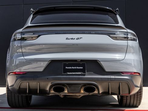 Certified 2022 Porsche Cayenne Turbo GT AWD/4WD image 10