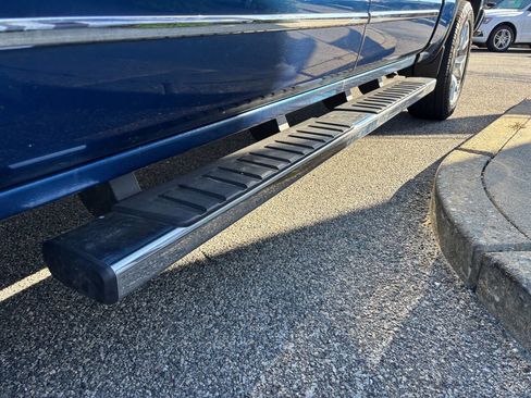 Used 2018 GMC Sierra 1500 SLT w/ SLT Premium Package image 6