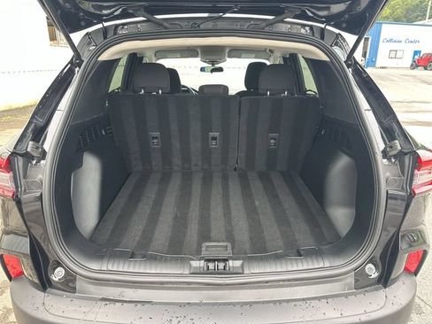 Used 2025 Ford Escape Active AWD/4WD image 21