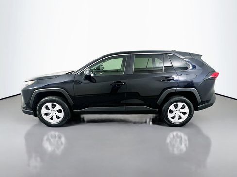 Used 2024 Toyota RAV4 LE AWD/4WD image 8