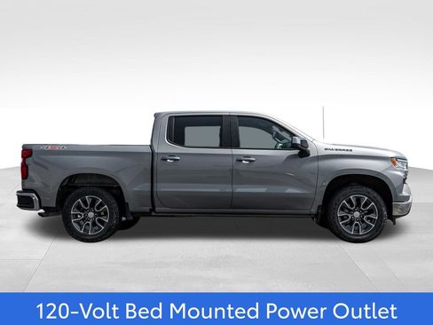 Used 2024 Chevrolet Silverado 1500 LT AWD/4WD image 8