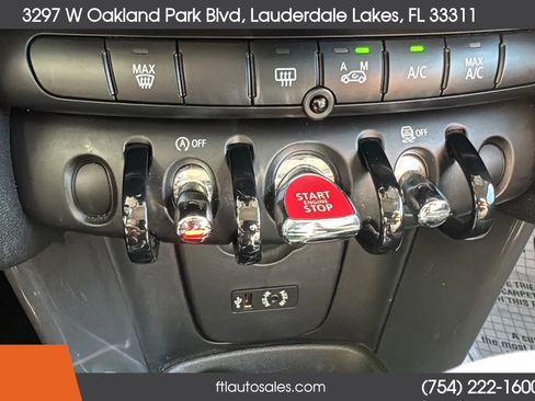 Used 2015 MINI Cooper 4-Door Hardtop image 61