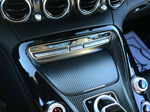 Used 2017 Mercedes-Benz AMG GT Coupe image 22