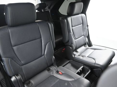 Used 2024 Toyota Sequoia Platinum AWD/4WD image 13