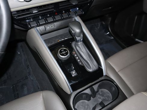 Used 2023 Chevrolet Colorado ZR2 w/ ZR2 Convenience Package III image 31