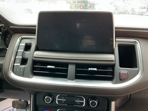 Used 2021 Chevrolet Tahoe LS image 16