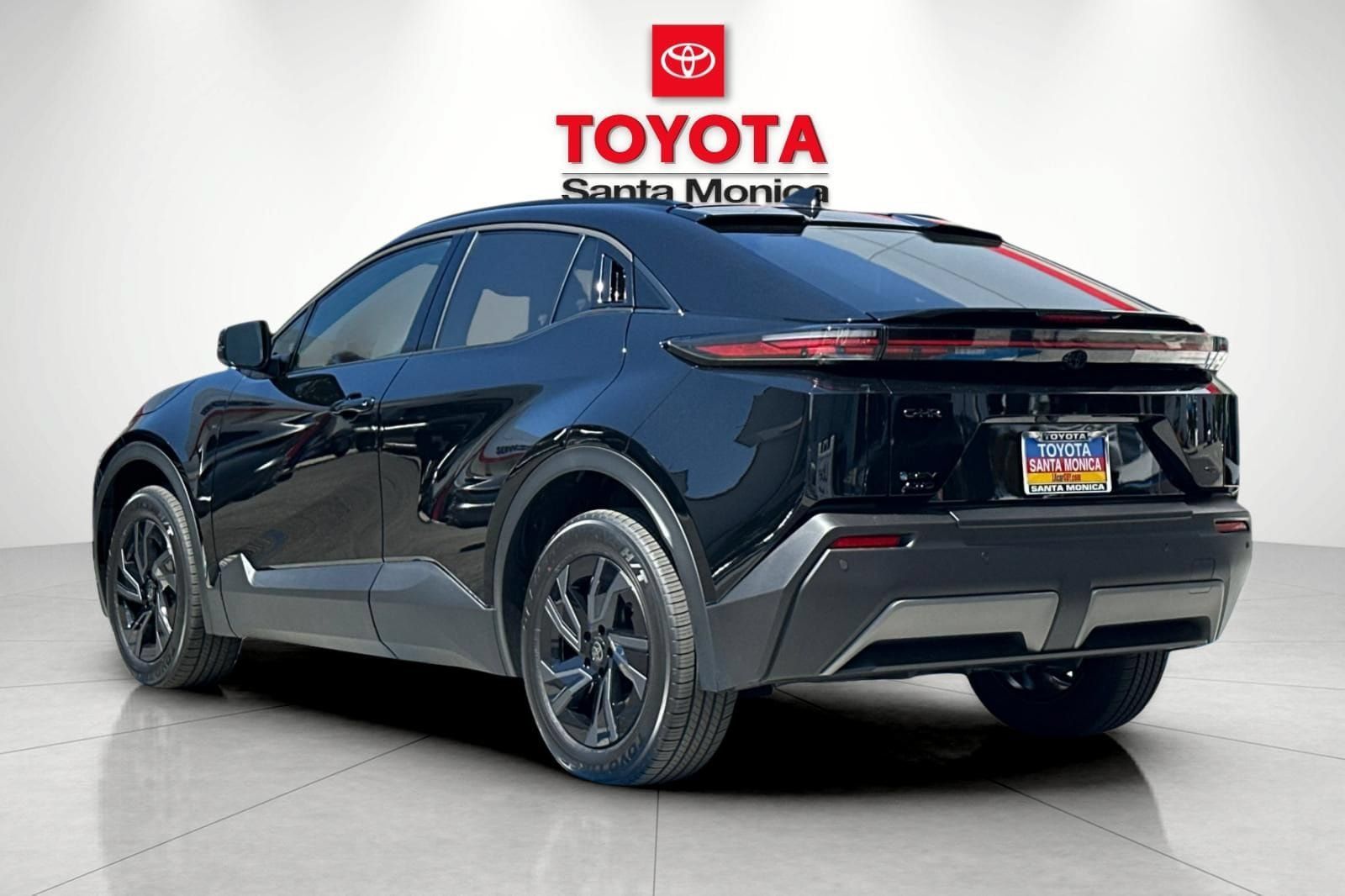 New 2026 Toyota C-HR AWD/4WD image 5