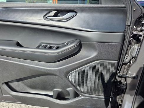 New 2025 Jeep Grand Cherokee Altitude image 20