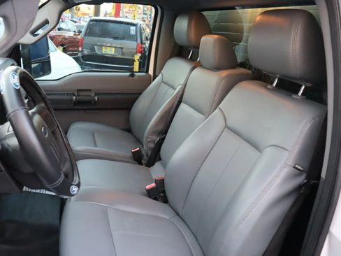 Used 2015 Ford F250 XL w/ Power Equipment Group image 11