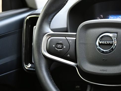 Used 2026 Volvo XC40 B5 Plus AWD/4WD image 22