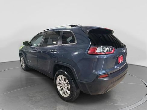 Used 2021 Jeep Cherokee Latitude FWD image 6