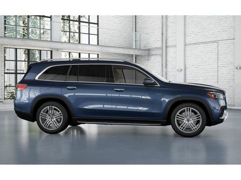 New 2026 Mercedes-Benz GLS 450 4MATIC image 15