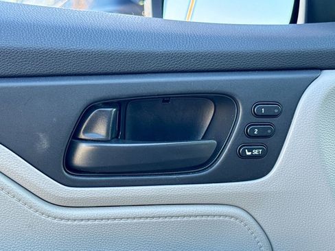 Used 2018 Honda Odyssey EX-L image 13