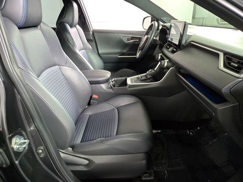 Used 2023 Toyota RAV4 XSE AWD/4WD image 23