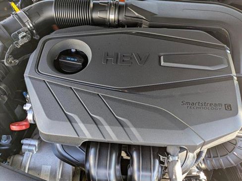 New 2025 Hyundai Sonata Limited image 19