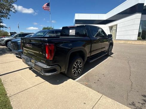 Used 2021 GMC Sierra 1500 AT4 w/ AT4 Preferred Package AWD/4WD image 2