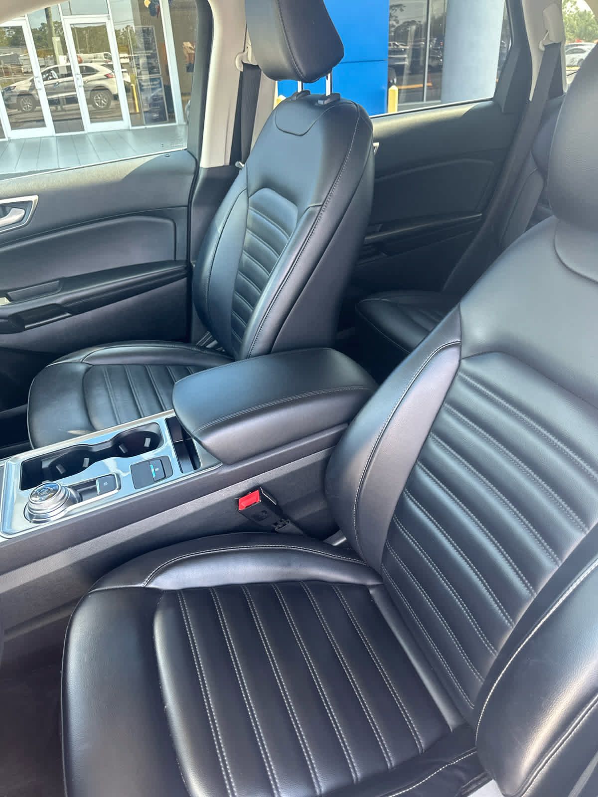 Used 2024 Ford Edge SEL AWD/4WD image 20