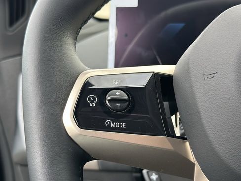 New 2026 BMW iX xDrive45 image 31