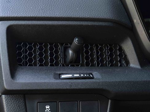 Used 2024 Honda CR-V LX image 36