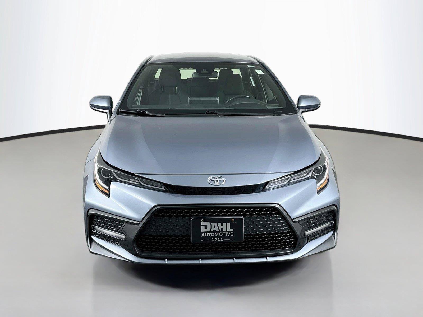 Used 2020 Toyota Corolla SE FWD image 3
