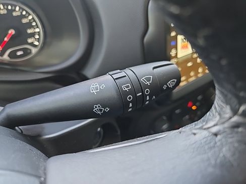 Used 2023 Jeep Renegade Altitude w/ Sun/Sound Group image 46