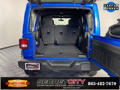 Used 2022 Jeep Wrangler Unlimited Sport image 30