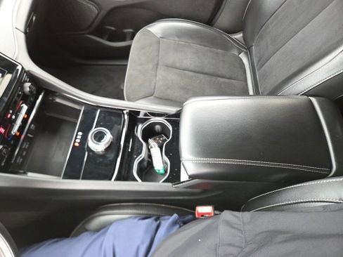 Used 2023 Jeep Grand Cherokee Altitude image 55