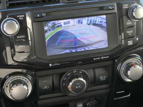 Used 2017 Toyota 4Runner SR5 image 19