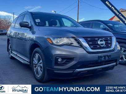 Used 2018 Nissan Pathfinder SL