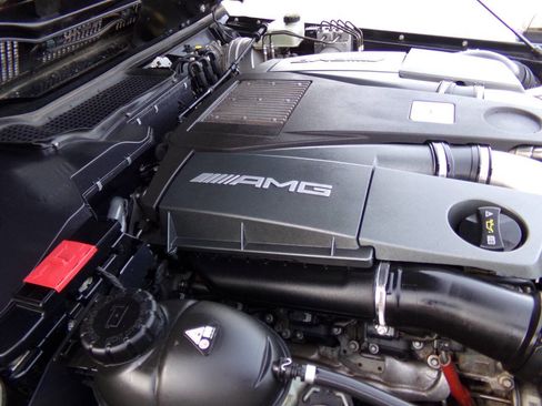 Used 2013 Mercedes-Benz G 63 AMG 4MATIC image 50