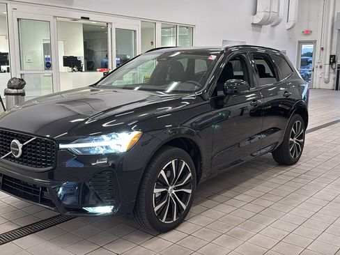 Used 2024 Volvo XC60 B5 Plus w/ Climate Package AWD/4WD image 9