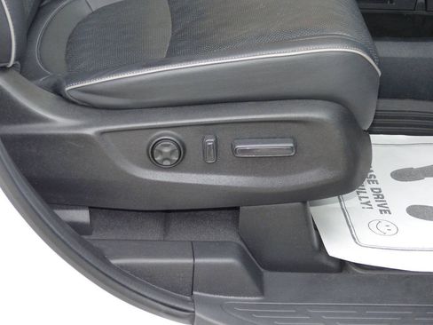 Used 2024 Honda Odyssey Elite image 43