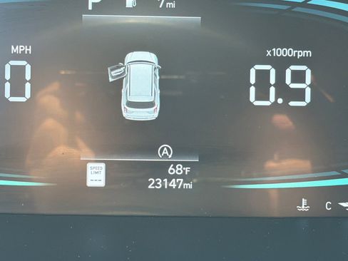 Used 2025 Hyundai Palisade SEL FWD image 27