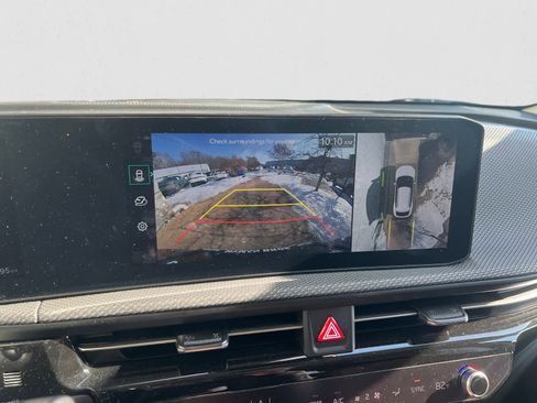 Certified 2025 Kia EV6 Wind image 19