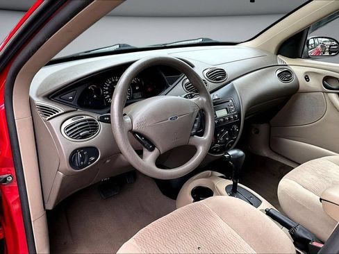 Used 2001 Ford Focus SE FWD image 15