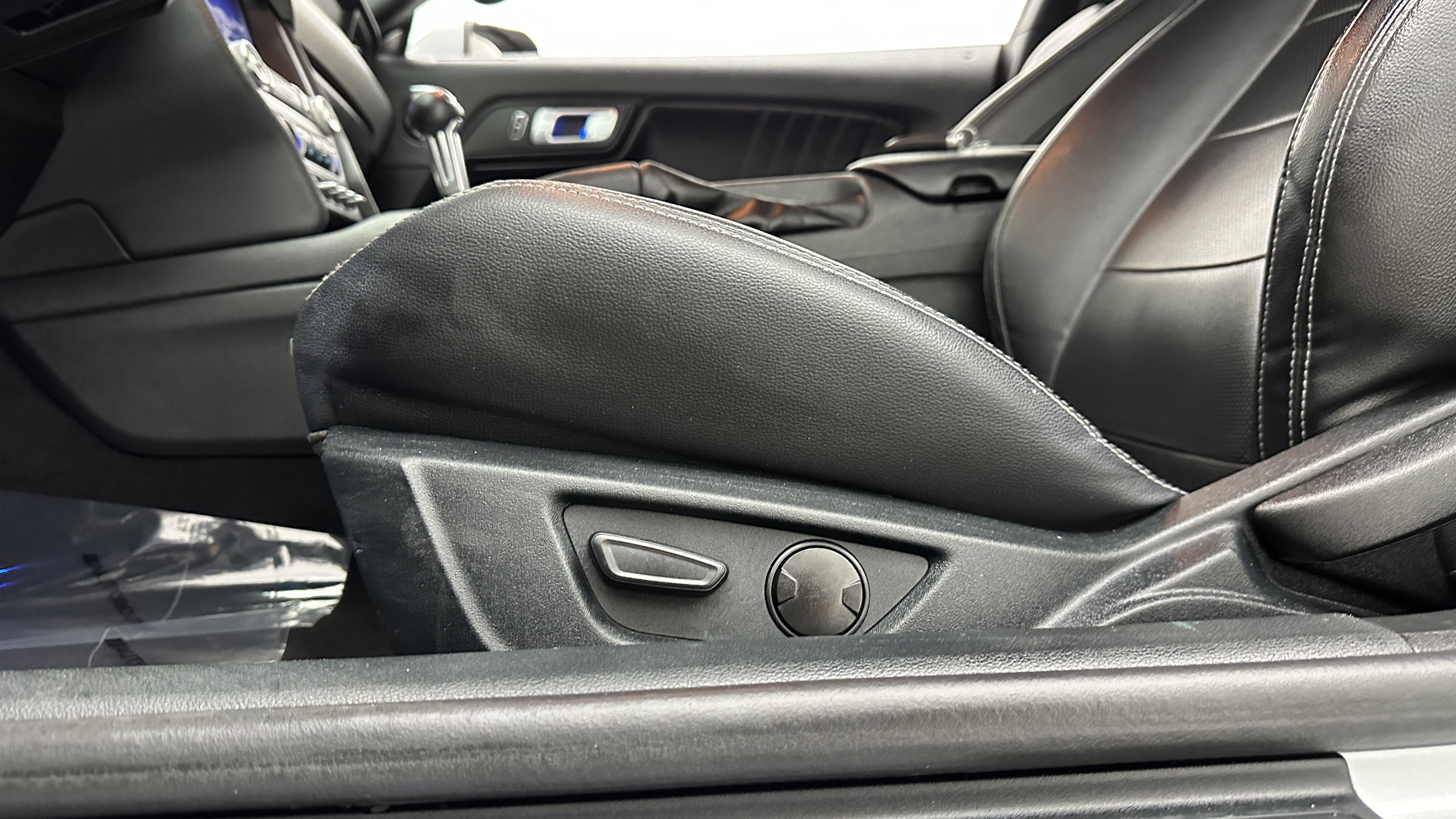 Used 2023 Ford Mustang Premium RWD image 14