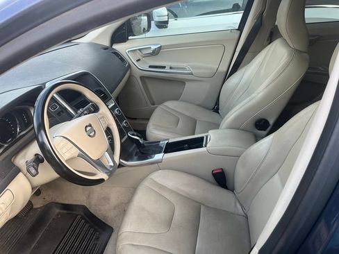 Used 2015 Volvo XC60 T5 AWD/4WD image 8