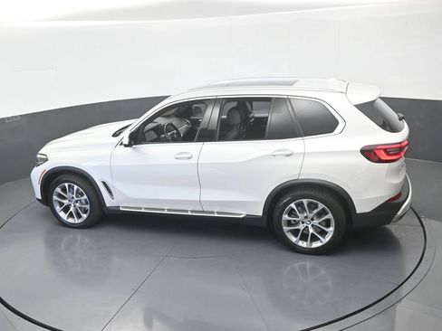 Used 2023 BMW X5 xDrive40i w/ Premium Package AWD/4WD image 56
