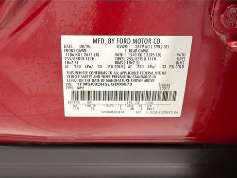 Used 2020 Ford Explorer XLT w/ Equipment Group 202A AWD/4WD image 28