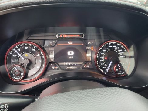 Used 2019 RAM 1500 Rebel image 14