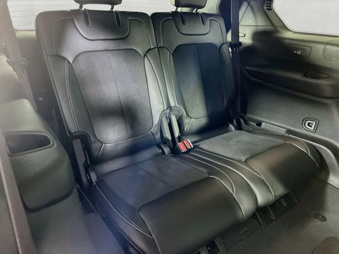 Used 2023 Jeep Grand Cherokee L Laredo AWD/4WD image 26