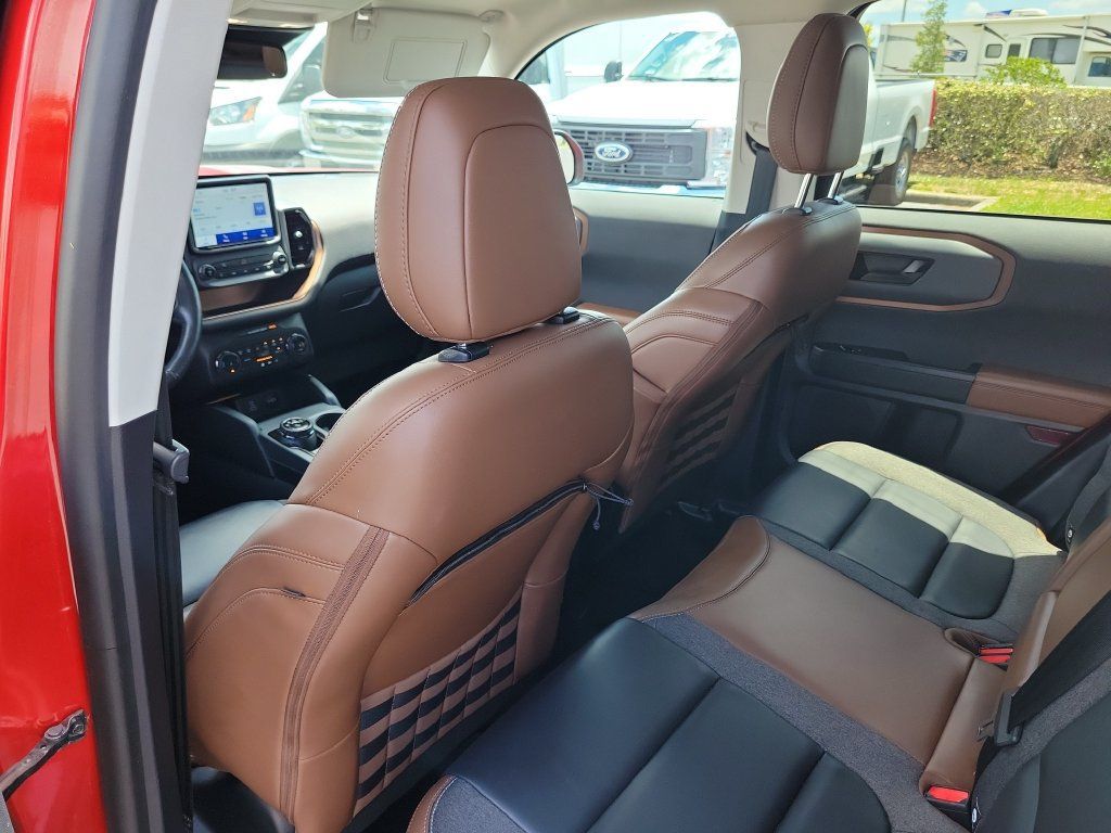 Certified 2022 Ford Bronco Sport Outer Banks w/ Tech Package AWD/4WD image 10
