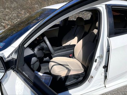 Used 2016 Honda Civic LX image 19
