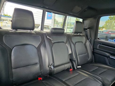 Used 2019 RAM 1500 Laramie image 17