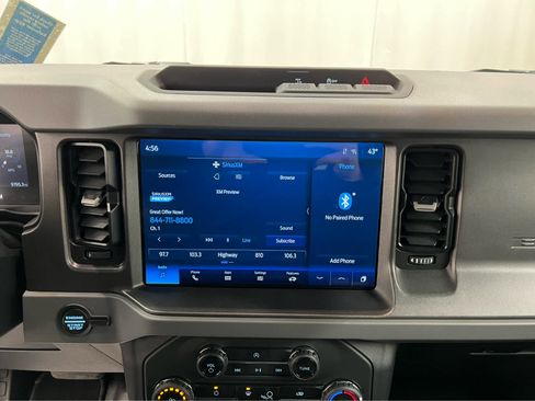 Used 2024 Ford Bronco Big Bend image 23